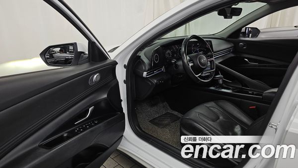 Hyundai Elantra 2021, фото 13
