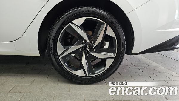 Hyundai Elantra 2021, фото 7