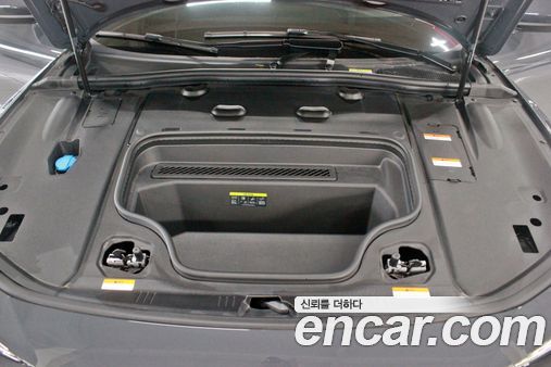 Audi A6 e-Tron 2025, фото 6