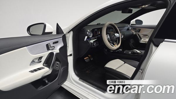 Mercedes-Benz CLA 2020, фото 12