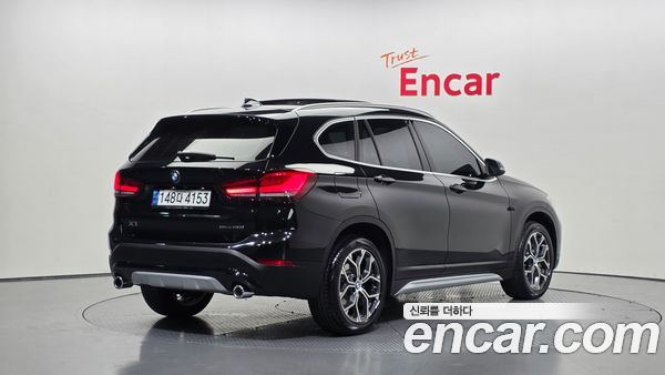 BMW X1 2021, фото 2