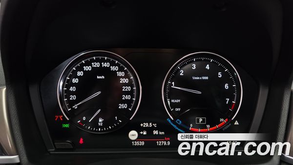 BMW X1 2021, фото 11