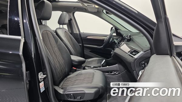 BMW X1 2021, фото 17