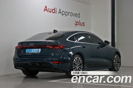 Audi A6 e-Tron 2025, фото 2