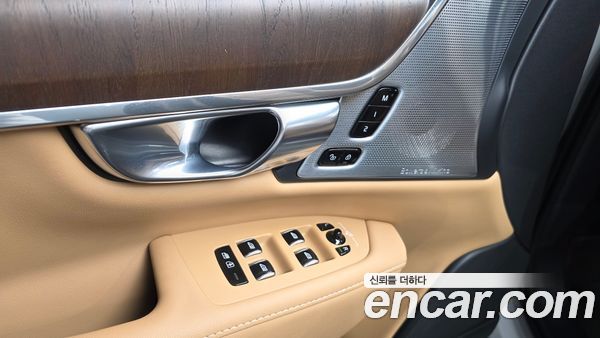 Volvo S90 2021, фото 30