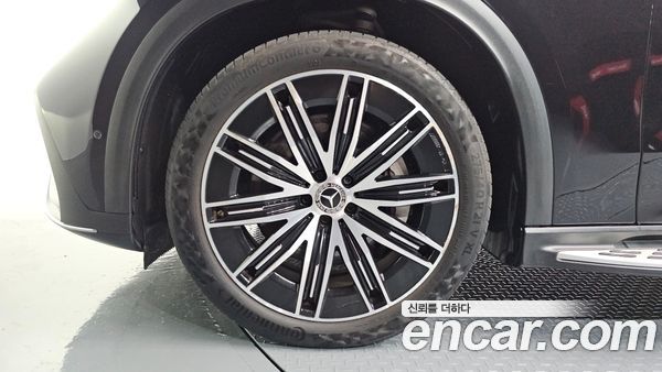 Mercedes-Benz EQE 2023, фото 5