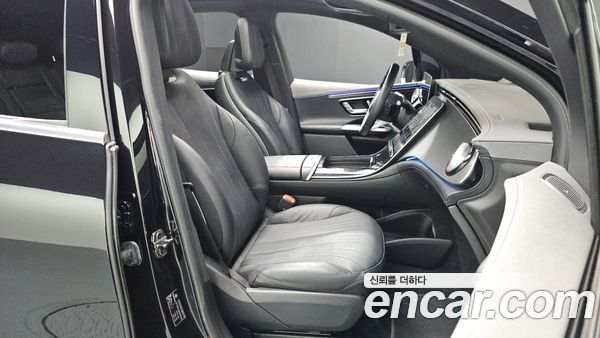 Mercedes-Benz EQE 2023, фото 18