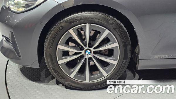 BMW 3 Series 2022, фото 5