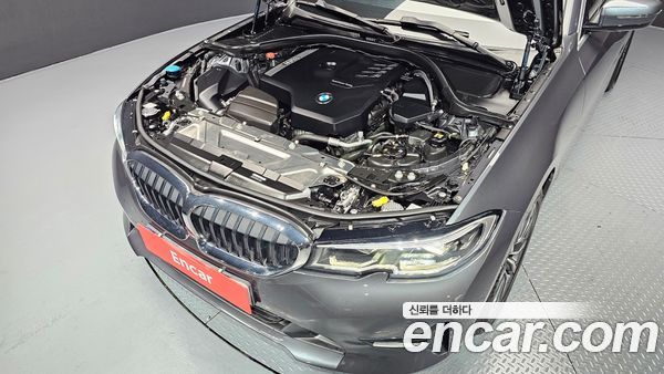 BMW 3 Series 2022, фото 6