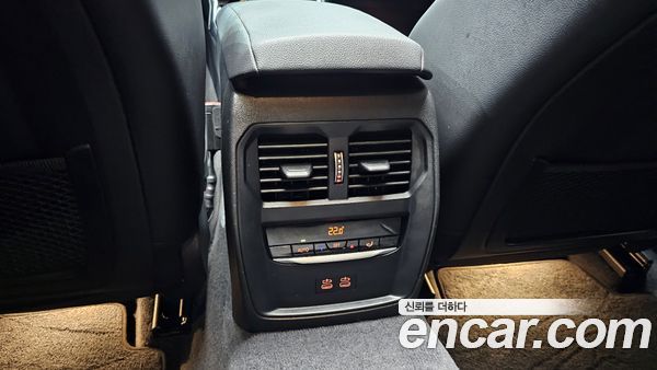 BMW 3 Series 2022, фото 29