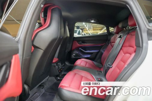 Porsche Taycan 2022, фото 10
