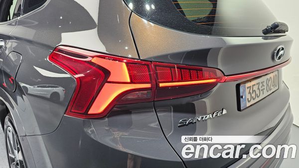 Hyundai Santa Fe 2021, фото 9