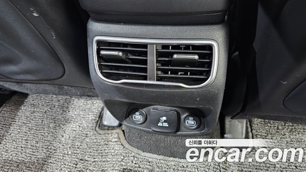 Hyundai Santa Fe 2021, фото 31