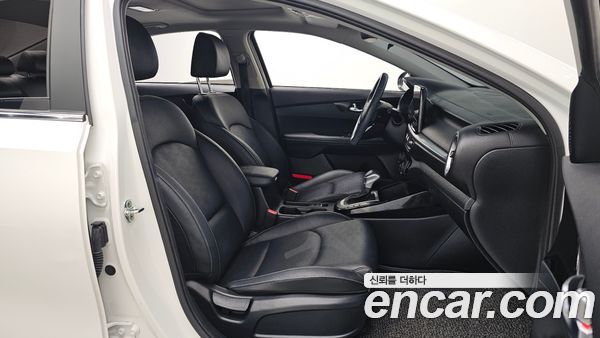Kia K3 2022, фото 16