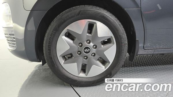 Hyundai Staria 2023, фото 5