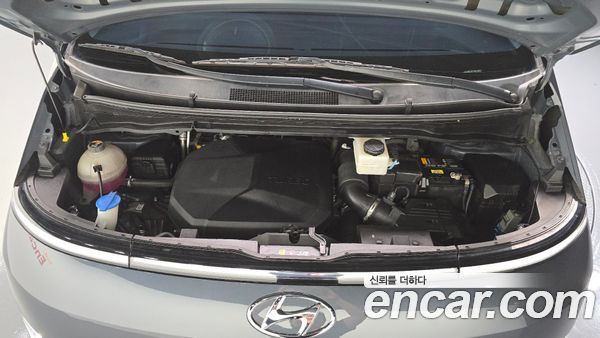 Hyundai Staria 2023, фото 6