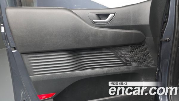 Hyundai Staria 2023, фото 14