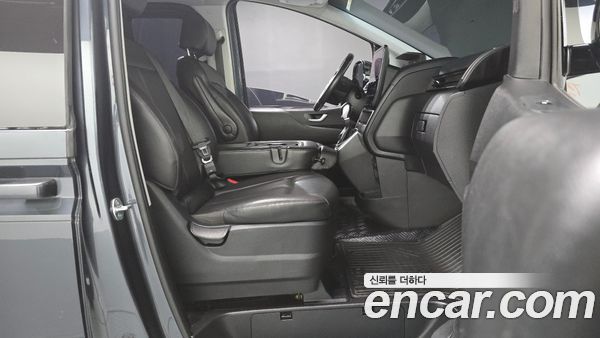 Hyundai Staria 2023, фото 16