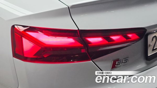 Audi S5 2021, фото 9
