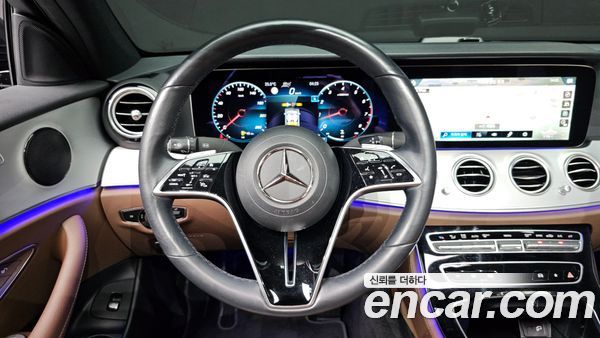 Mercedes-Benz E-Class 2021, фото 20