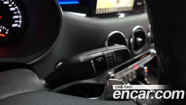 Kia Stinger 2023, фото 18