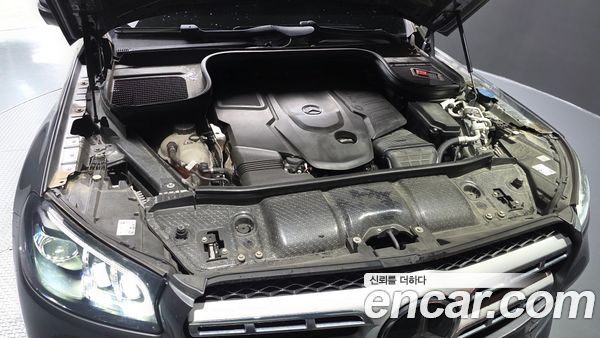 Mercedes-Benz GLS 2021, фото 6