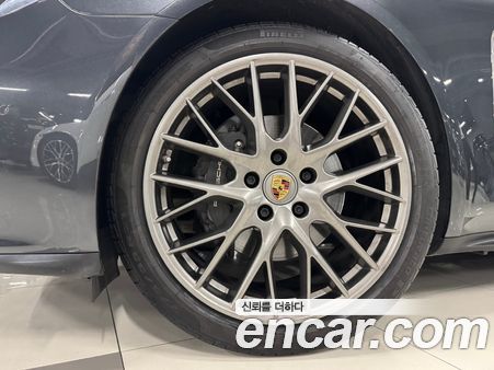 Porsche Panamera 2022, фото 5