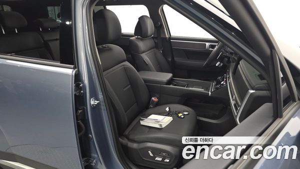 Hyundai Santa Fe 2025, фото 16