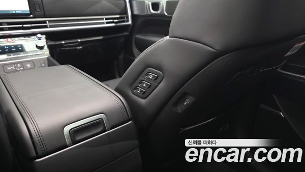 Hyundai Santa Fe 2025, фото 31