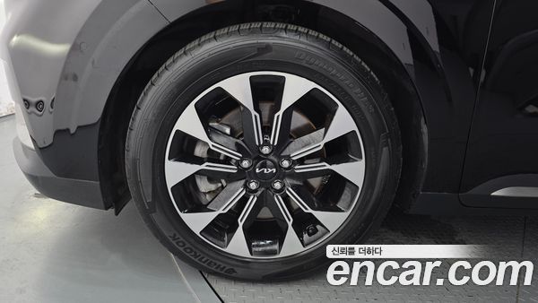 Kia Carnival 2023, фото 5