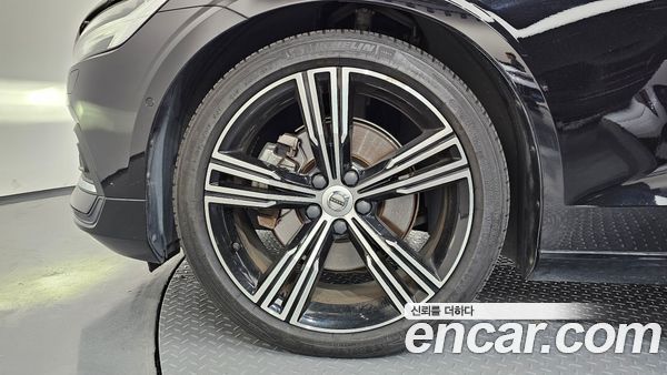 Volvo S60 2021, фото 5