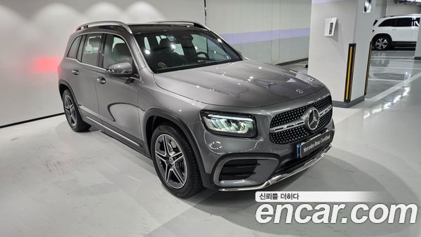 Mercedes-Benz GLB 2026, фото 2