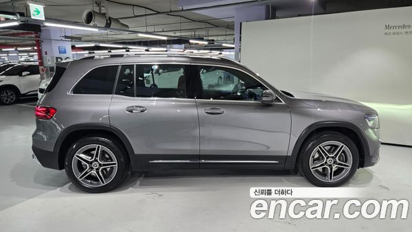 Mercedes-Benz GLB 2026, фото 9