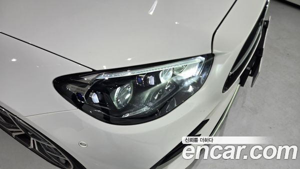 Mercedes-Benz E-Class 2022, фото 12