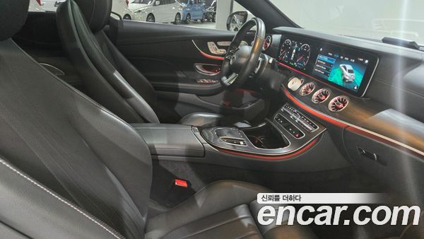 Mercedes-Benz E-Class 2022, фото 18