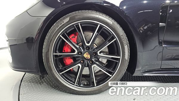 Porsche Panamera 2020, фото 5
