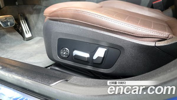 BMW i4 2023, фото 31