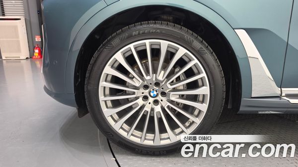 BMW X7 2023, фото 5