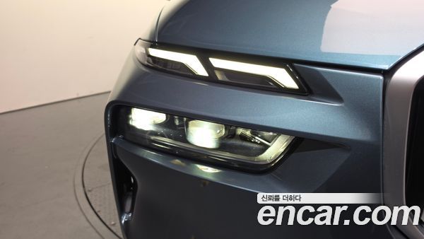 BMW X7 2023, фото 8