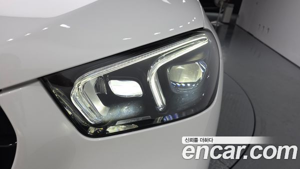 Mercedes-Benz GLE 2023, фото 8