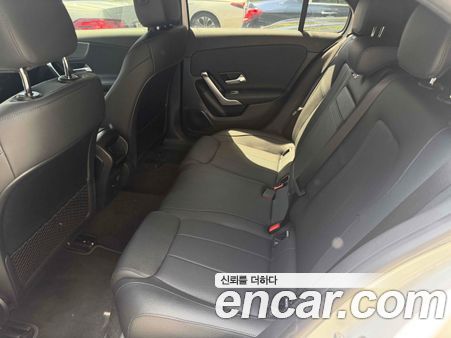 Mercedes-Benz A-Class 2025, фото 5