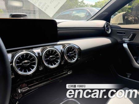Mercedes-Benz A-Class 2025, фото 8