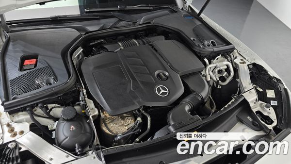 Mercedes-Benz E-Class 2021, фото 6