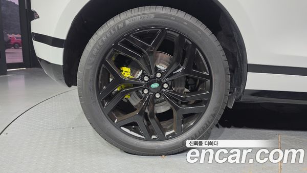 Land Rover Range Rover Evoque 2022, фото 5