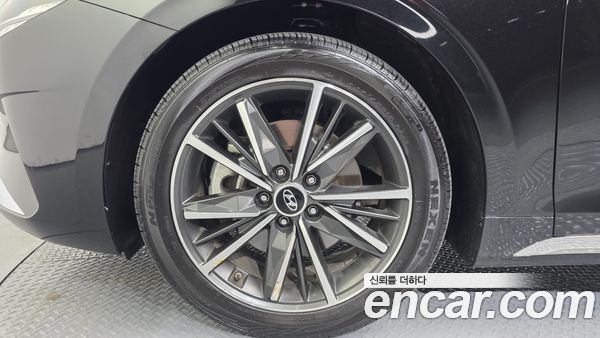 Hyundai Grandeur 2023, фото 5