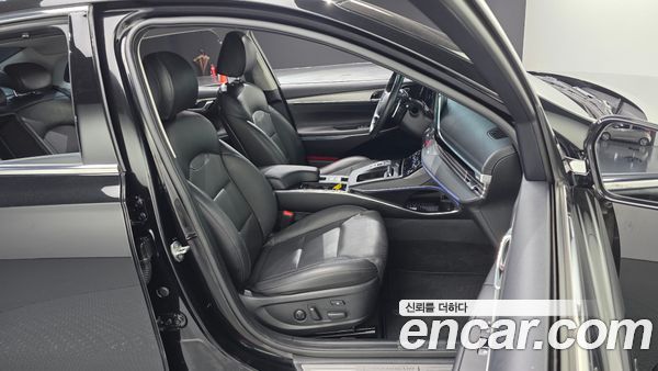 Hyundai Grandeur 2023, фото 16