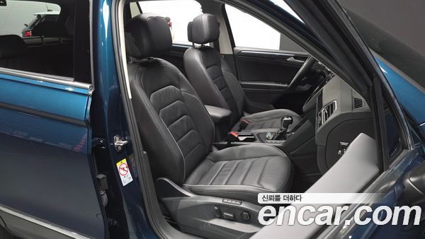 Volkswagen Tiguan 2023, фото 16