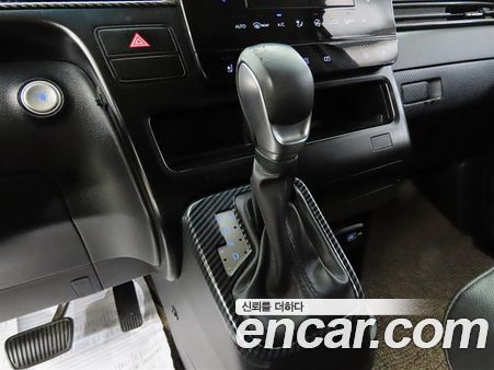 Hyundai Staria 2023, фото 11