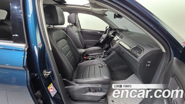Volkswagen Tiguan 2023, фото 16
