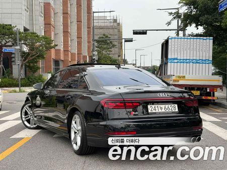 Audi S8 2020, фото 2